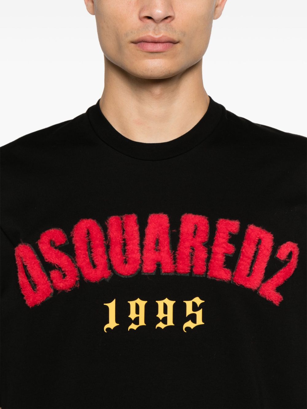 DSQUARED2 LOGO-APPLIQUÉ T-SHIRT