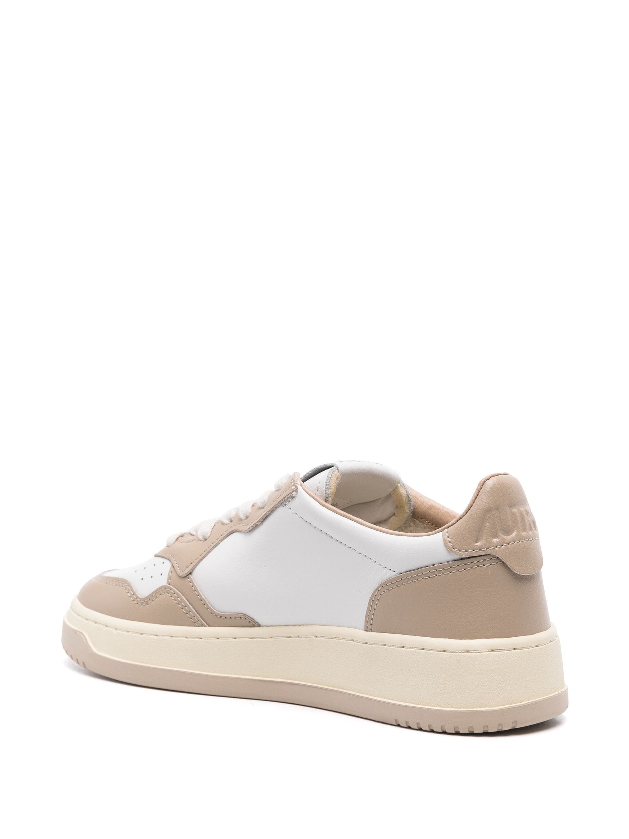 AUTRY MEDALIST LEATHER SNEAKERS