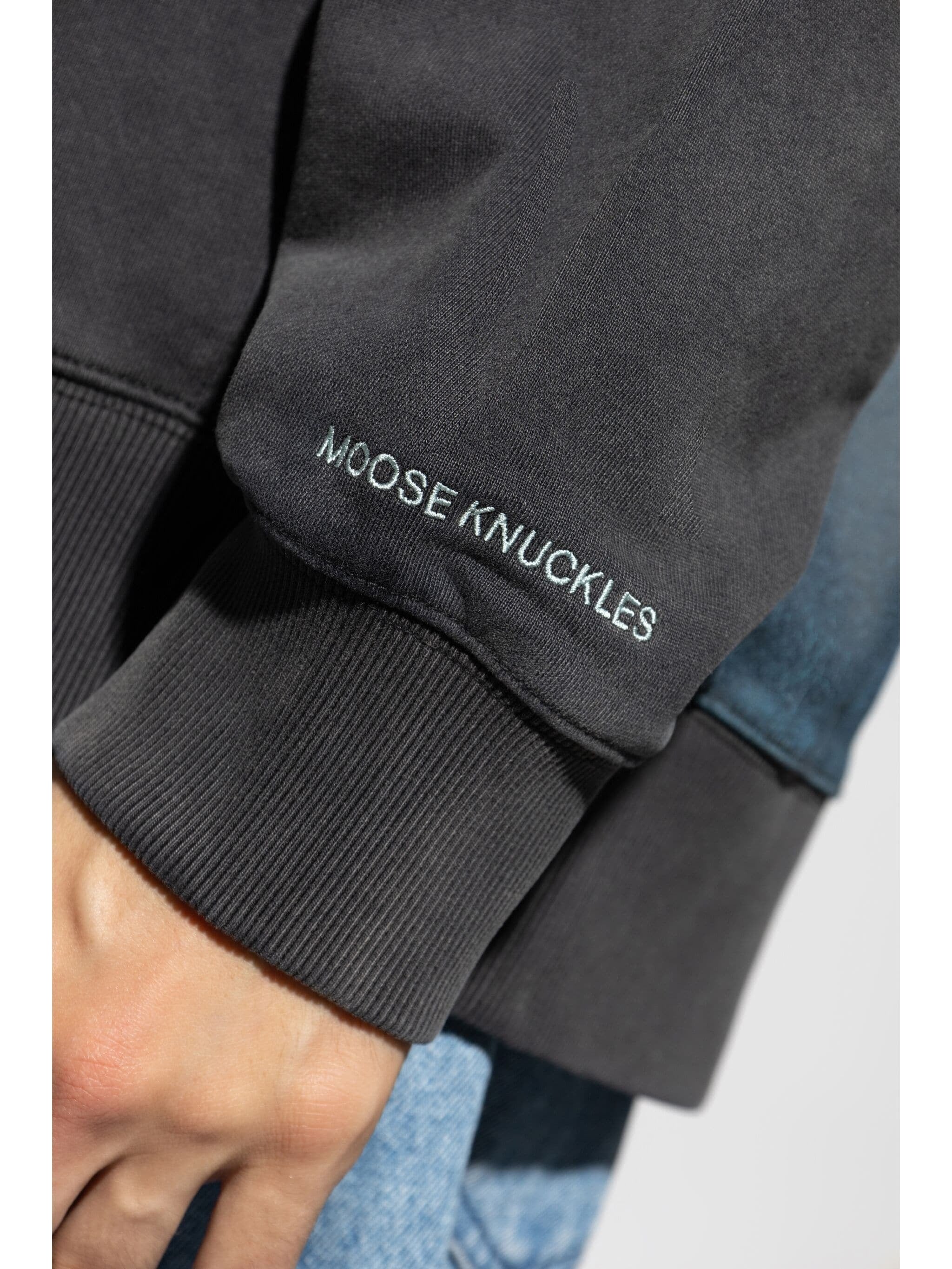 MOOSE KNCUCKLES LOGO-PRINT HOODIE