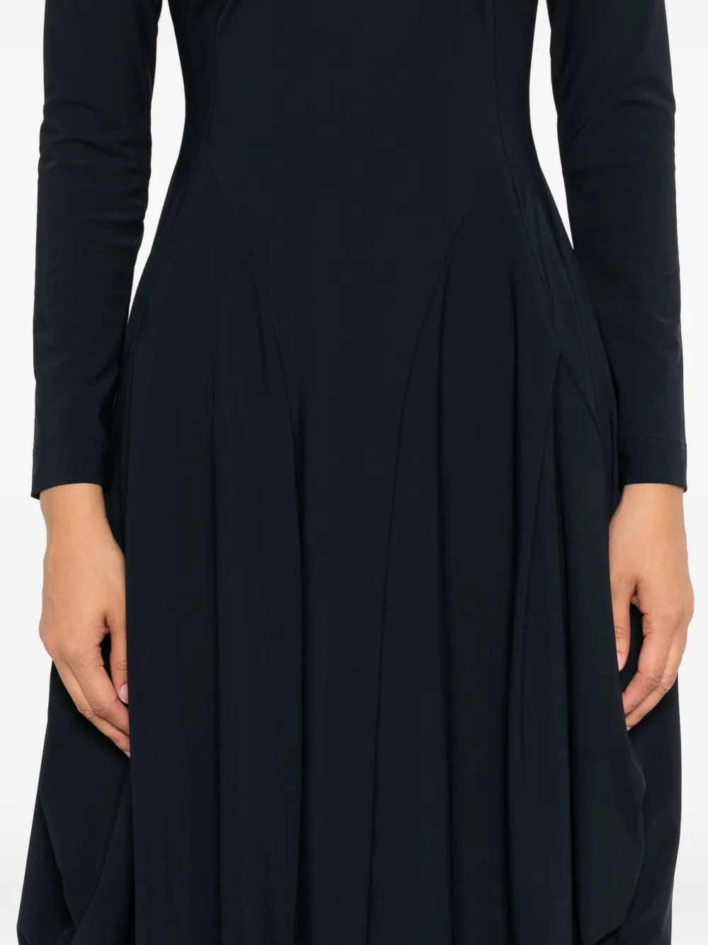 VESTIDO HIGH CUELLO EN V