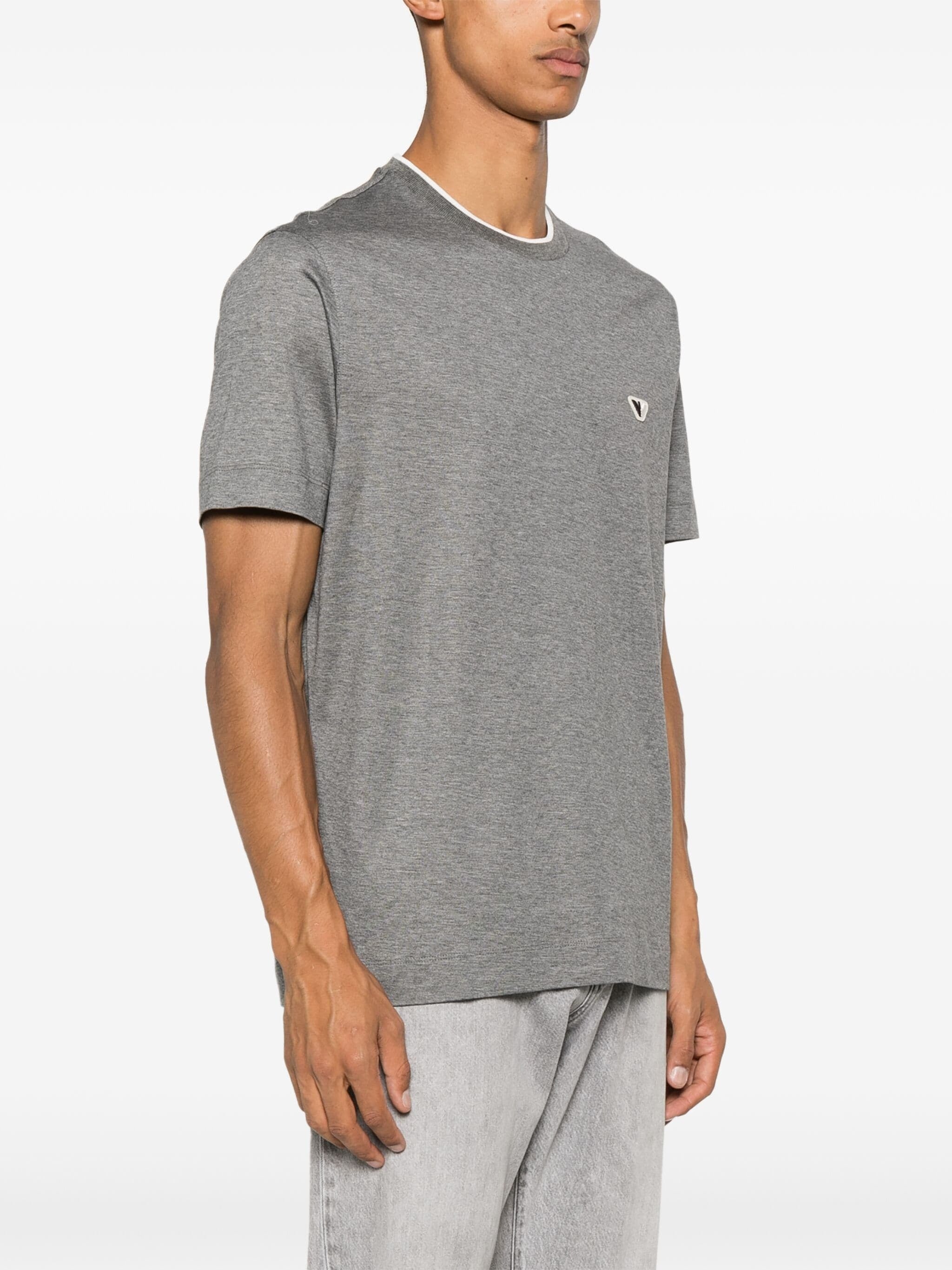 EMPORIO ARMANI LOGO-PATCH T-SHIRT