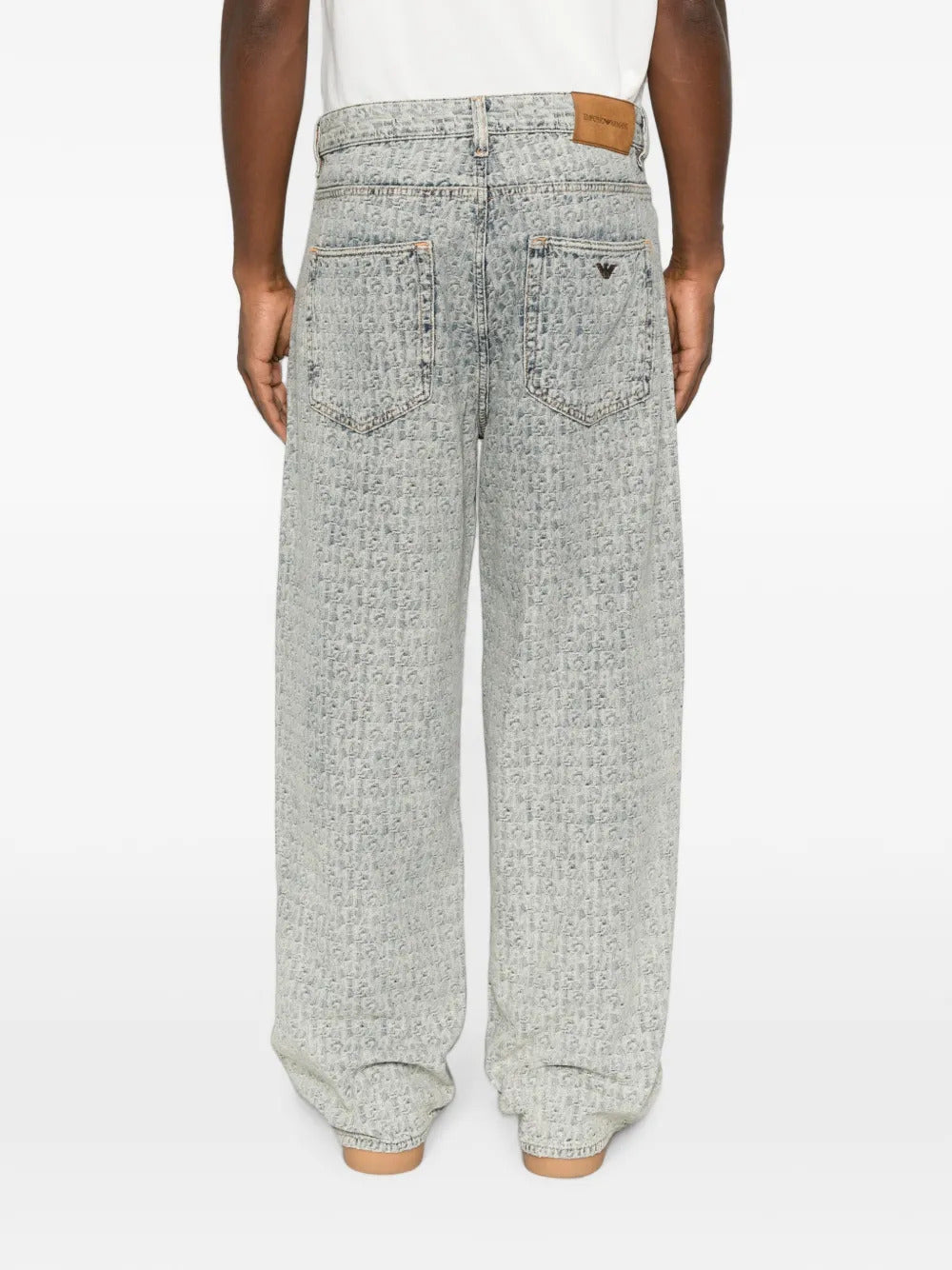 JEASN EMPORIO ARMANI MONOGRAMA